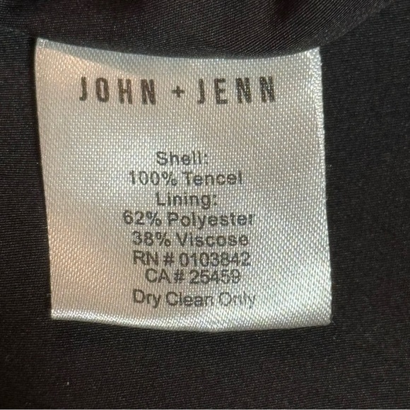John + Jenn Parka 
Black Full Zip Collared Jacket - Picture 8 of 8